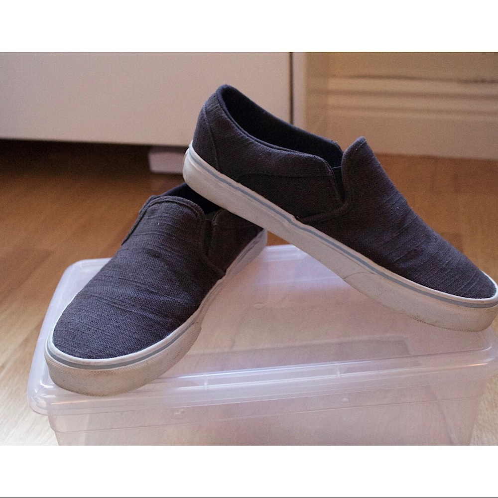 Vans Navy Textured Slip-ons
